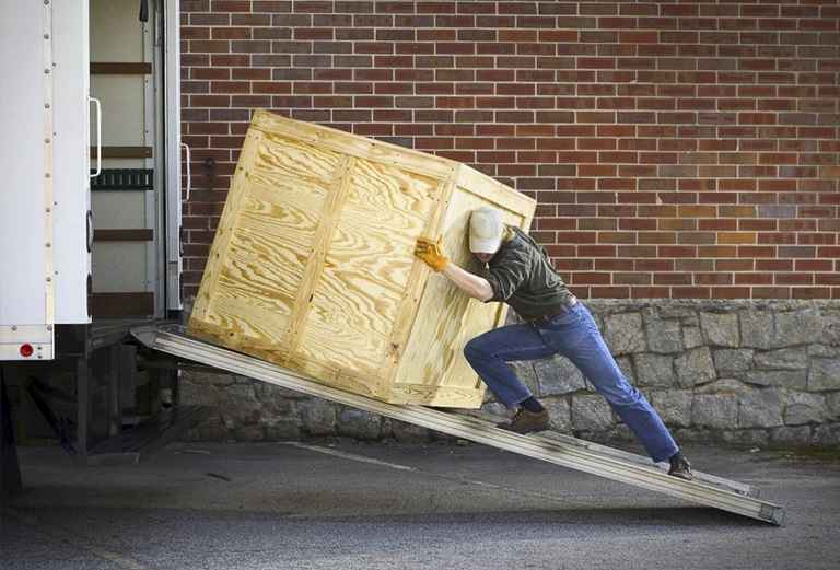 Заказать грузовой автомобиль для доставки вещей : Мебель
Коробки из Вуктыла в Ишимбай